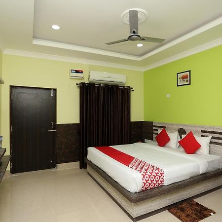 Oyo 24317 Aditya Guest House 3 Bhubaneswar Zewnętrze zdjęcie