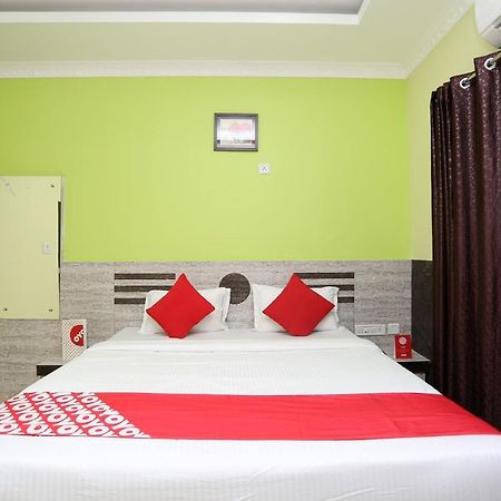Oyo 24317 Aditya Guest House 3 Bhubaneswar Zewnętrze zdjęcie